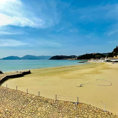 L'approdo Dei Poeti / The Poets' Haven Lerici