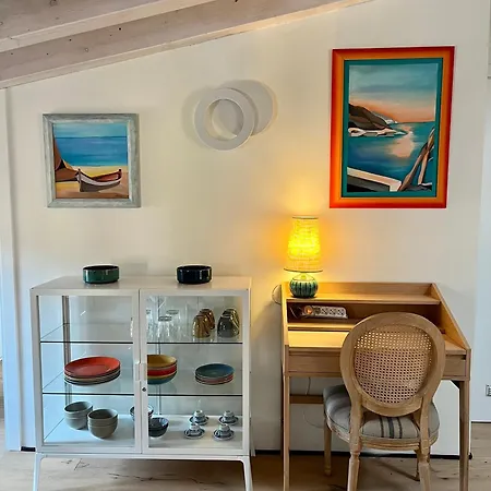 L'approdo Dei Poeti / The Poets' Haven