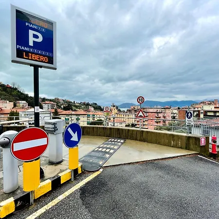 L'approdo Dei Poeti / The Poets' Haven Διαμέρισμα *